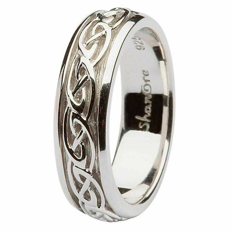 Ladies Celtic Knot Wedding Ring