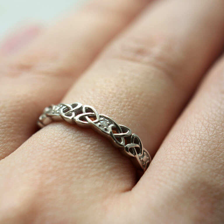 Silver Celtic Knot Diamond Ring