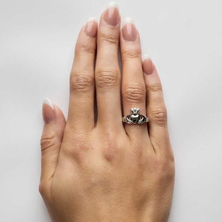 Sterling Silver &#39;Comfort Fit&#39; Claddagh Ring